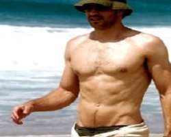 He is an excellent swimmer and also worked as a swimming coach at Irvine Novaquatics. He was a finalist at the 1986 Nationals in the 200m Individual M